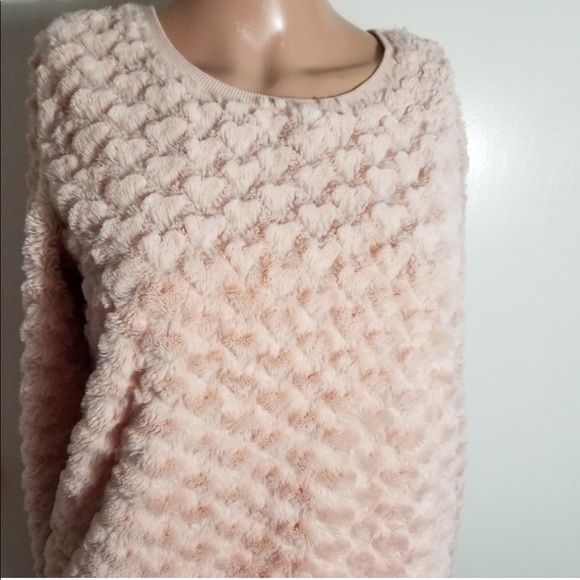 Xhilaration Peach Fuzzy Sweater - Picture 3 of 5